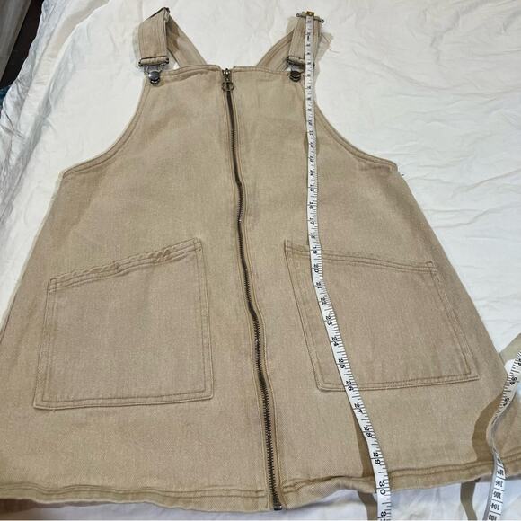 Kendall and Kylie Denim Front Zip Patch Pocket Pinafore Tan size L - Picture 9 of 11